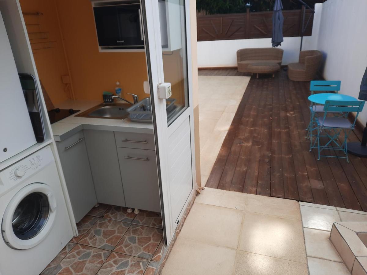 Studio Avec Piscine Privee, Idealement Situe Saint-Claude Zewnętrze zdjęcie